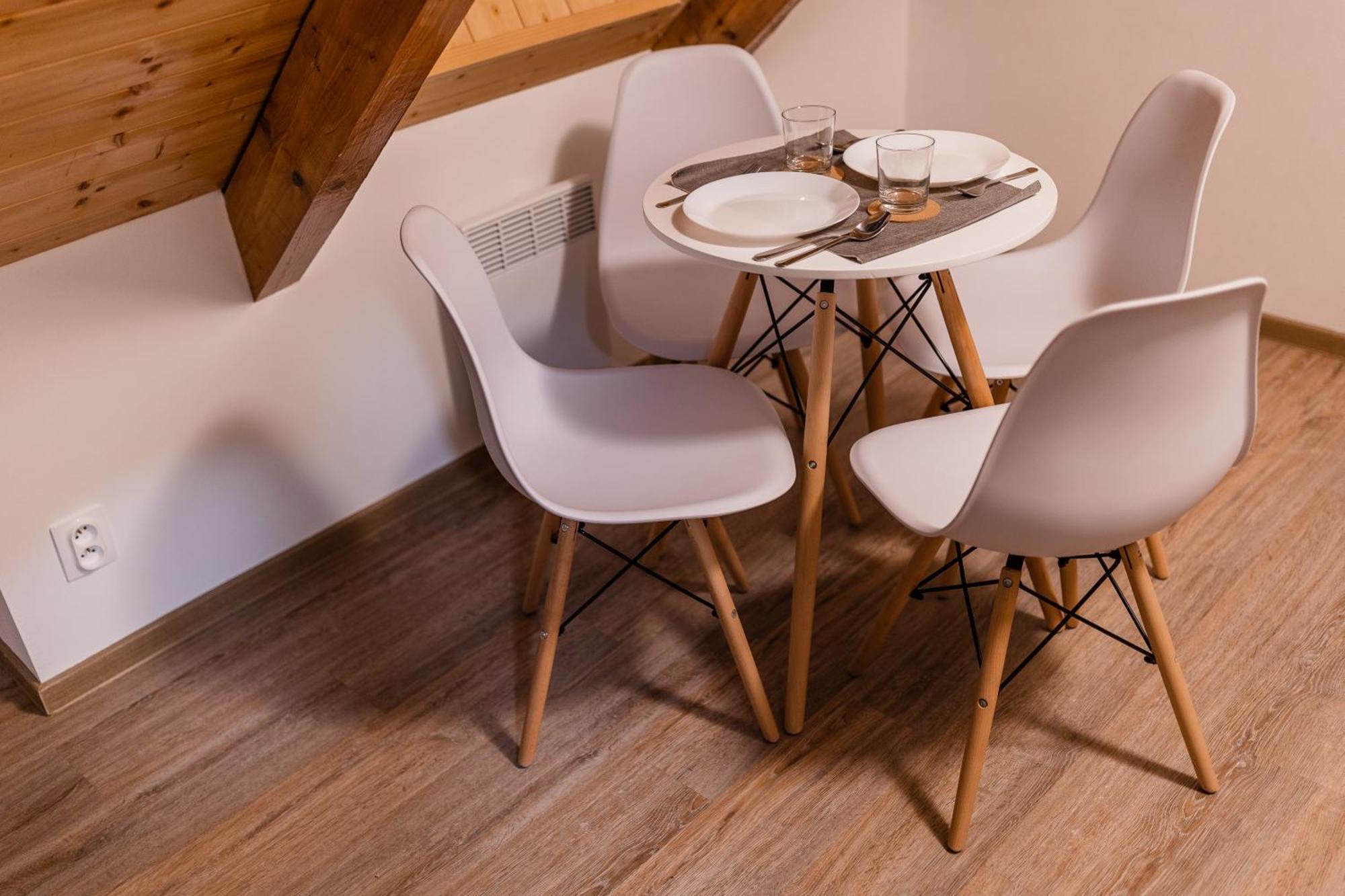 Romanticky Loft Parking U Hlavniho Nadrazi Όλομουτς Εξωτερικό φωτογραφία
