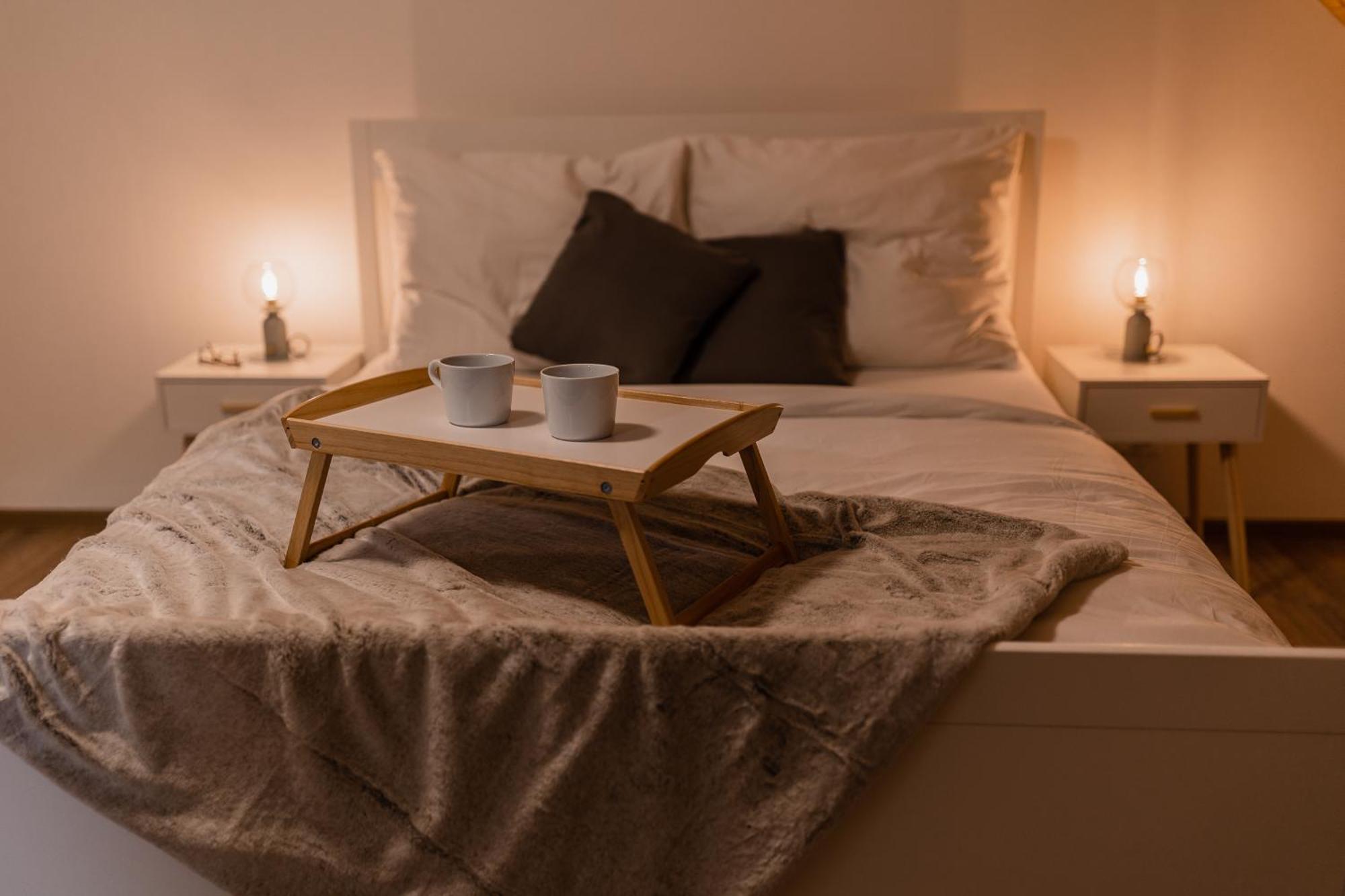 Romanticky Loft Parking U Hlavniho Nadrazi Όλομουτς Εξωτερικό φωτογραφία