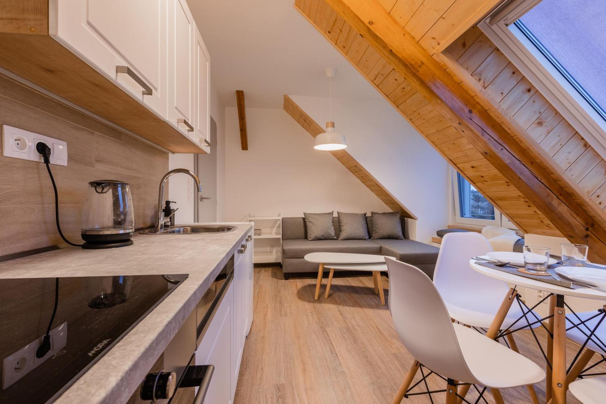 Romanticky Loft Parking U Hlavniho Nadrazi Όλομουτς Εξωτερικό φωτογραφία